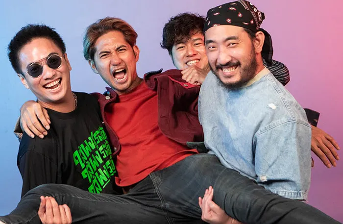 เนื้อเพลงโดย แทททูคัลเลอร์ ซินเดอเรลล่า